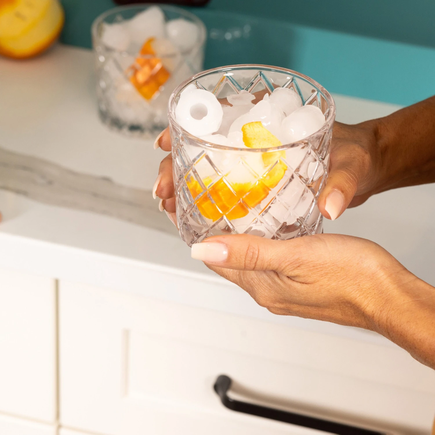 Igloo Automatic Self-Cleaning 26-Pound Ice Maker 6 Igloo Automatic Self-Cleaning 26-Pound Ice Maker - Image 6