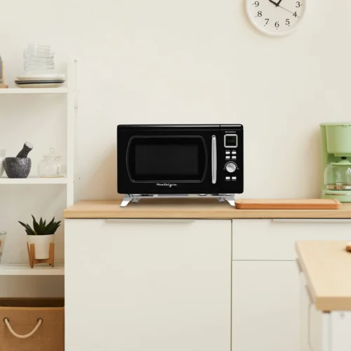Mid-Century Retro 0.9 Cu. Ft. Microwave, Black -Nostalgia Food NMCMO9FTBK6A 05 KItchenLifestyle scaled