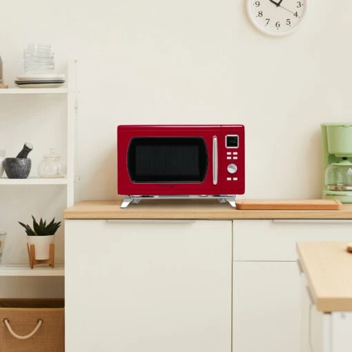 Mid-Century Retro 0.9 Cu. Ft. Microwave, Red 11 Mid-Century Retro 0.9 Cu. Ft. Microwave, Red -Nostalgia Food NMCMO9FTRD6A 05 KItchenLifestyle