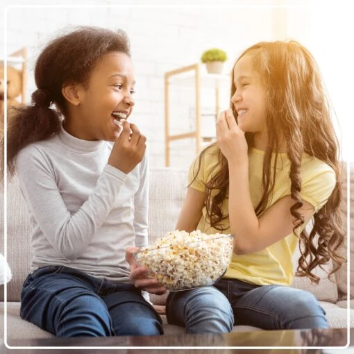 Nostalgia 6 QT Stainless Steel Stirring Popcorn Popper - Red -Nostalgia Food NSPFP6RD 07 Popcornkidslifestyle