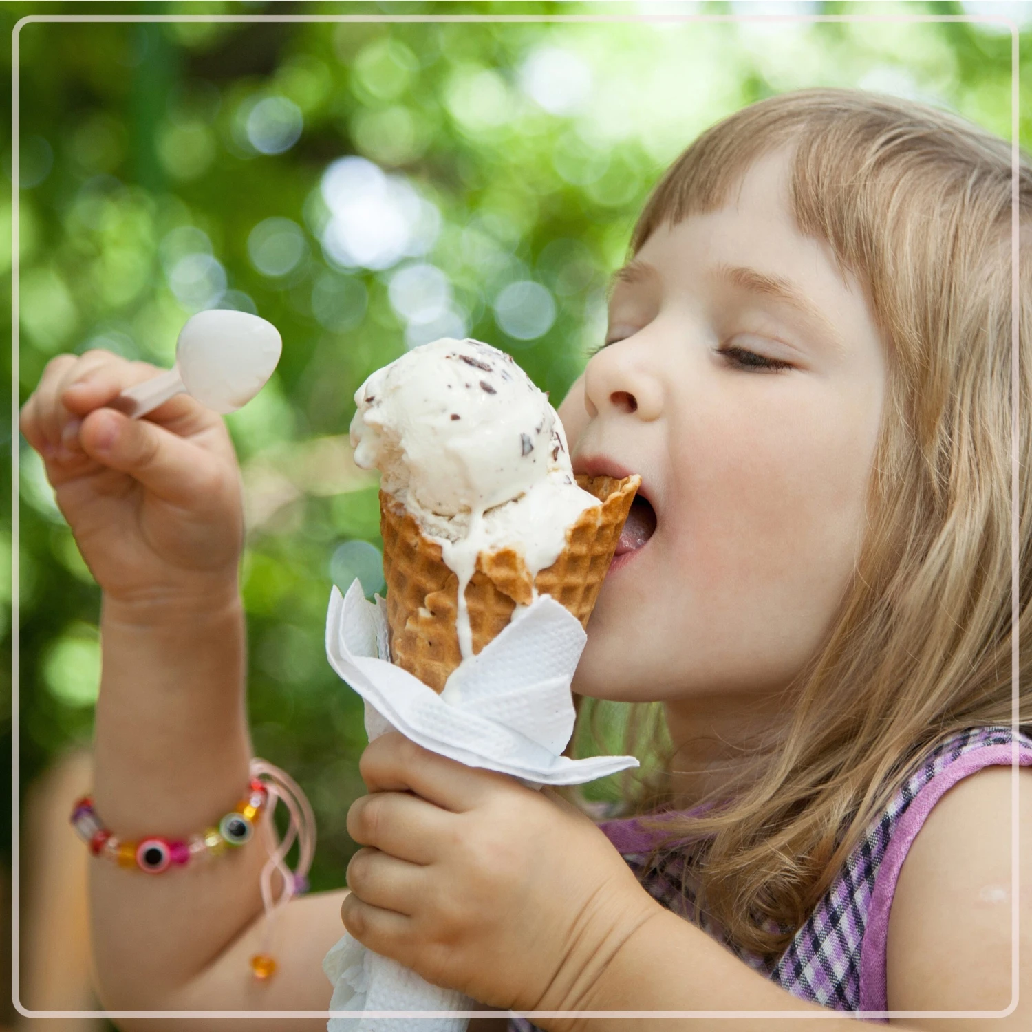 Nostalgia Food -Nostalgia Food NWICMPRL4WHAQ 04 kideatingicecream 7e73808f bb4f 4595 925c c2ff12413ce8 scaled