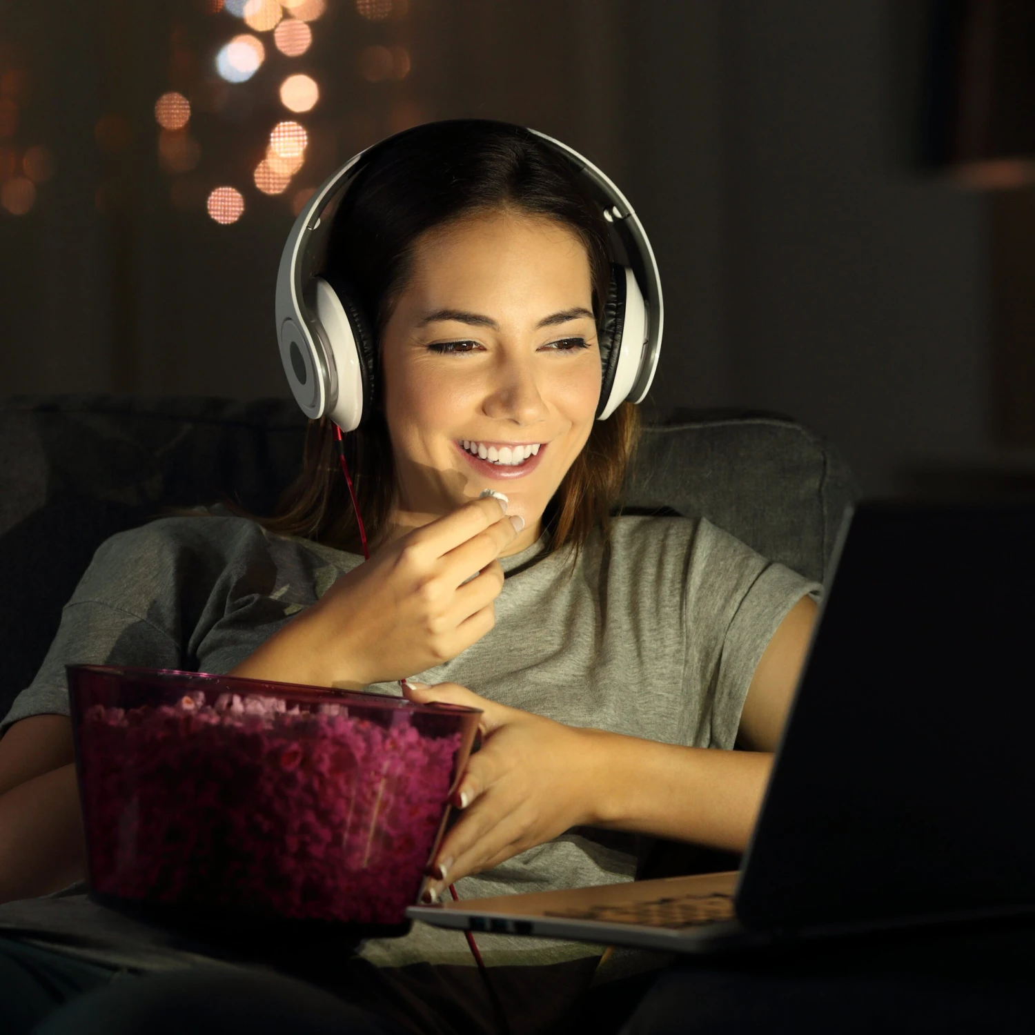 Coca-Cola® 8-Cup Hot Air Popcorn Maker 7 Coca-Cola® 8-Cup Hot Air Popcorn Maker - Image 7